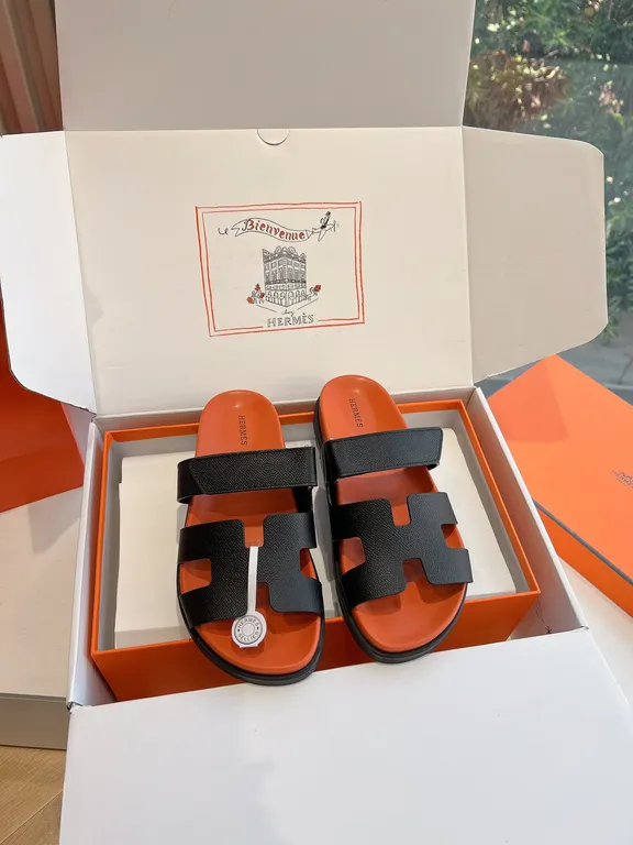 Hermes Shoe 